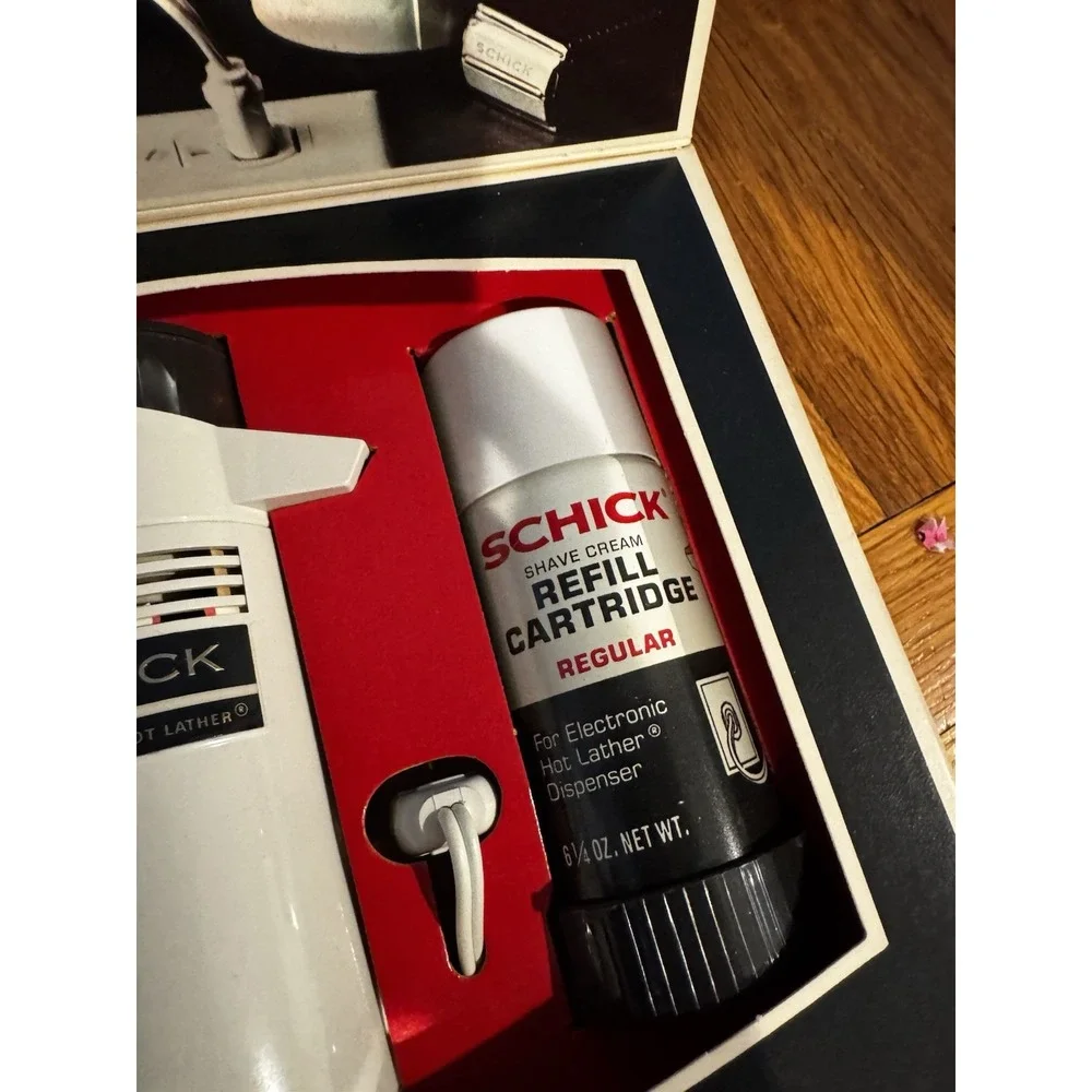 Vintage Schick Hot Lather‎ Shaving Dispenser 1971 NEW IN BOX UNTESTED COMPLETE